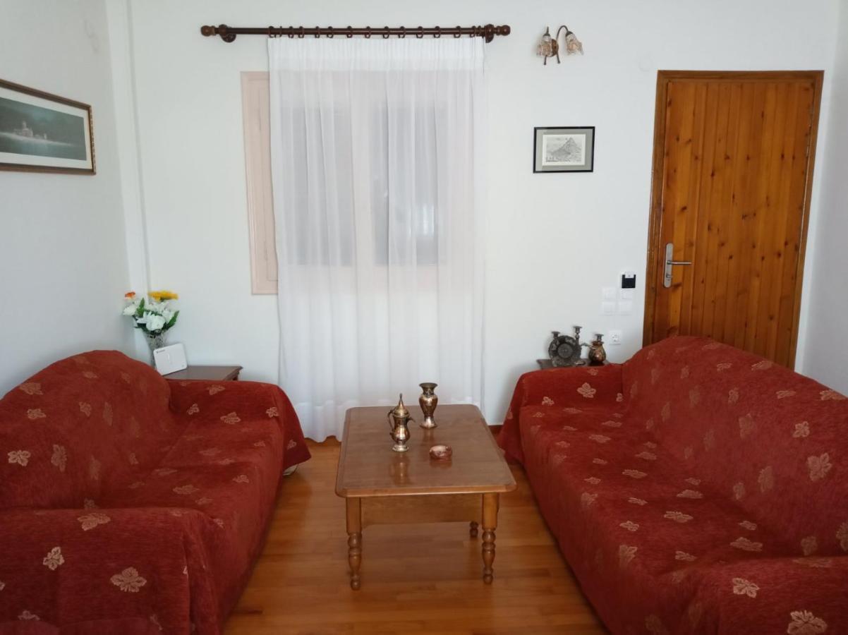 Manousi 1- Ground Floor Apartment Мистрас Екстериор снимка
